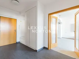 Pronájem bytu 3+kk, Praha - Libeň, Krejčího, 73 m2