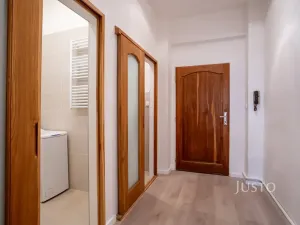 Pronájem bytu 2+kk, Praha - Vinohrady, Americká, 46 m2