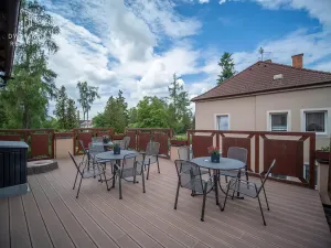 Prodej ubytování, Mnichovo Hradiště, 1213 m2