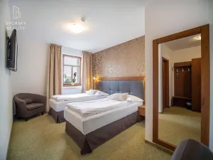 Prodej ubytování, Mnichovo Hradiště, 1213 m2