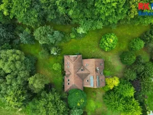 Prodej rodinného domu, Hrdlořezy, 400 m2