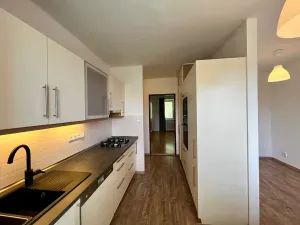Pronájem bytu 2+1, Praha - Kbely, Studená, 63 m2