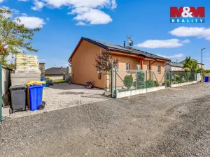 Prodej rodinného domu, Bavoryně, 74 m2