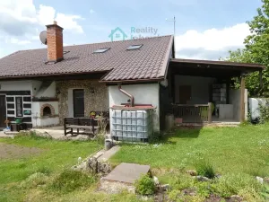 Prodej rodinného domu, Svratka, Libušina, 200 m2