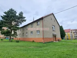 Pronájem bytu 1+1, Vsetín, Na Hrázi, 35 m2