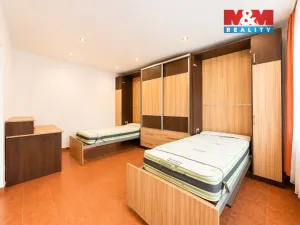 Pronájem bytu 1+1, Svoboda nad Úpou, Rýchorské sídliště, 32 m2