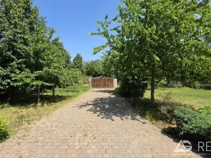 Prodej zemědělského objektu, Úžice, 5128 m2