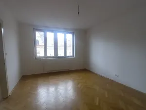 Pronájem bytu 2+1, Praha - Libeň, Sokolovská, 89 m2