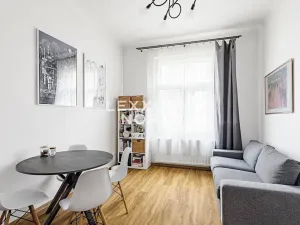 Pronájem bytu 2+kk, Praha - Vinohrady, Mánesova, 43 m2