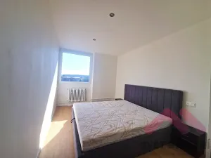 Pronájem bytu 3+kk, Praha - Bohnice, Hlivická, 74 m2