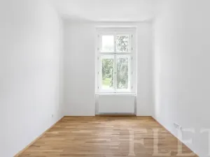 Pronájem bytu 1+kk, Praha - Nusle, Lumírova, 31 m2