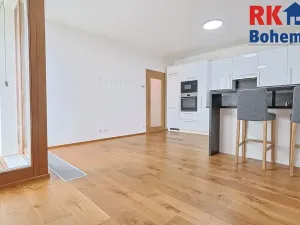 Pronájem bytu 2+kk, Praha, Na Křtině, 64 m2