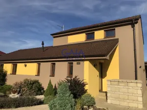 Pronájem rodinného domu, Vlkoš, 200 m2