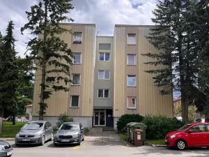 Prodej bytu 3+1, Přelouč, K. Čapka, 71 m2