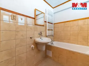 Prodej bytu 3+1, Aš, Nádražní, 65 m2