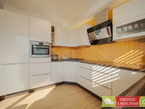 Prodej bytu 2+kk, Praha - Horní Počernice, Studnická, 73 m2