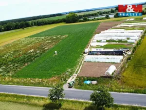 Prodej pole, Nové Dvory, 18000 m2