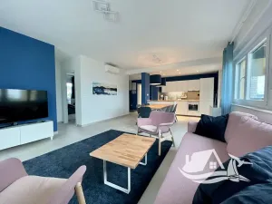 Prodej bytu 4+kk, Jasenice, Chorvatsko, 100 m2