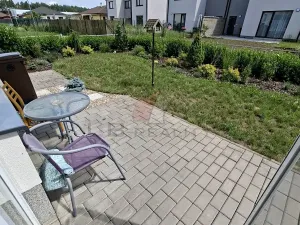 Pronájem bytu 2+kk, Velký Osek, U hřiště, 66 m2