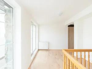 Pronájem bytu 2+kk, Praha, Pod hliništěm, 53 m2