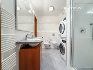 Pronájem bytu 3+kk, Praha - Podolí, Na hřebenech II, 119 m2