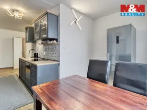 Prodej bytu 2+1, Chomutov, Pod Břízami, 61 m2