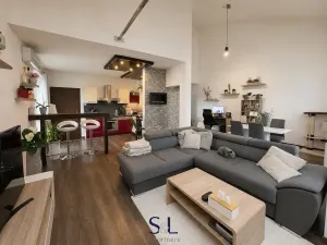 Pronájem bytu 2+kk, Liberec, Nádvorní, 66 m2