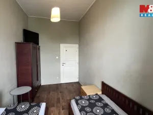 Pronájem ubytování, Veselí nad Lužnicí - Veselí nad Lužnicí I, náměstí T. G. Masaryka, 170 m2