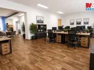 Pronájem kanceláře, Třinec - Staré Město, 1. máje, 99 m2