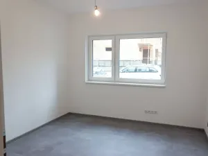 Pronájem bytu 3+kk, Znojmo, Třešňová, 82 m2