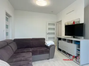 Pronájem bytu 2+kk, Praha - Veleslavín, Na okraji, 45 m2