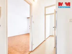 Prodej bytu 1+1, Zlín - Příluky, Dřevnická, 38 m2