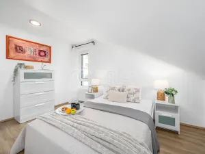 Pronájem bytu 3+kk, Praha - Hlubočepy, Pod Žvahovem, 70 m2