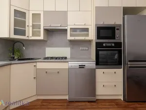 Prodej bytu 3+kk, Karviná, Haškova, 54 m2