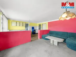 Prodej zemědělské usedlosti, Dobrná, 383 m2