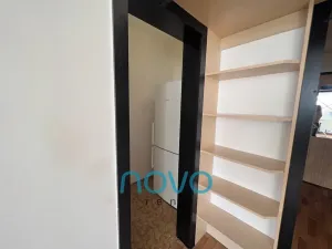 Pronájem bytu 2+kk, Praha - Modřany, Vazovova, 47 m2
