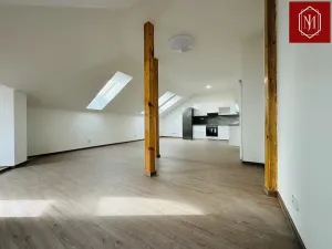Pronájem bytu 2+kk, Třebíč, Bráfova tř., 70 m2