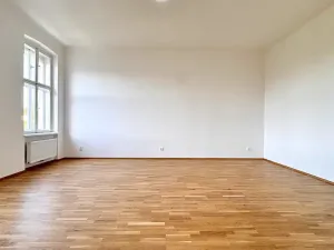 Pronájem bytu 2+kk, Brno, náměstí 28. října, 73 m2