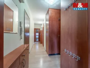 Prodej bytu 3+1, Praha - Horní Počernice, Mezilesí, 75 m2
