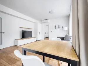 Pronájem bytu 2+kk, Praha - Karlín, Thámova, 58 m2