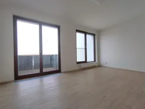 Pronájem bytu 1+kk, Praha - Dolní Chabry, Ústecká, 34 m2