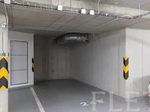 Pronájem bytu 2+kk, Praha - Hrdlořezy, V třešňovce, 53 m2