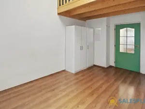 Prodej bytu 2+kk, Praha - Holešovice, Strojnická, 46 m2
