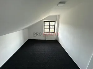 Prodej komerční nemovitosti, Ostrava, Frýdecká, 156 m2