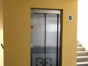 Pronájem bytu 1+kk, Praha - Holešovice, U měšťanského pivovaru, 41 m2