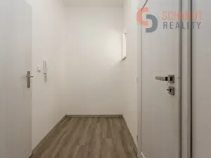 Pronájem bytu 2+kk, Břeclav, Sady 28. října, 34 m2