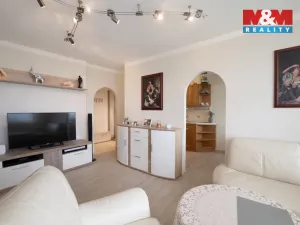 Prodej bytu 3+1, Praha, Parmská, 72 m2