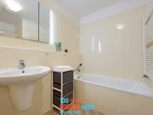 Pronájem bytu 1+1, Praha - Modřany, Vorařská, 37 m2