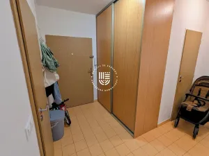 Pronájem bytu 2+kk, Praha - Hostavice, U Hostavického potoka, 50 m2