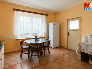 Prodej rodinného domu, Pnětluky - Konětopy, 155 m2